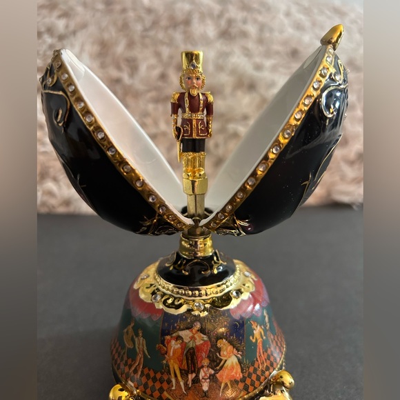 The Bradford Exchange Accents The Russian Nutcracker Collectible Musical Egg By Ardleigh